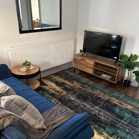 Dalston 1 Bedroom Flat London Exterior foto